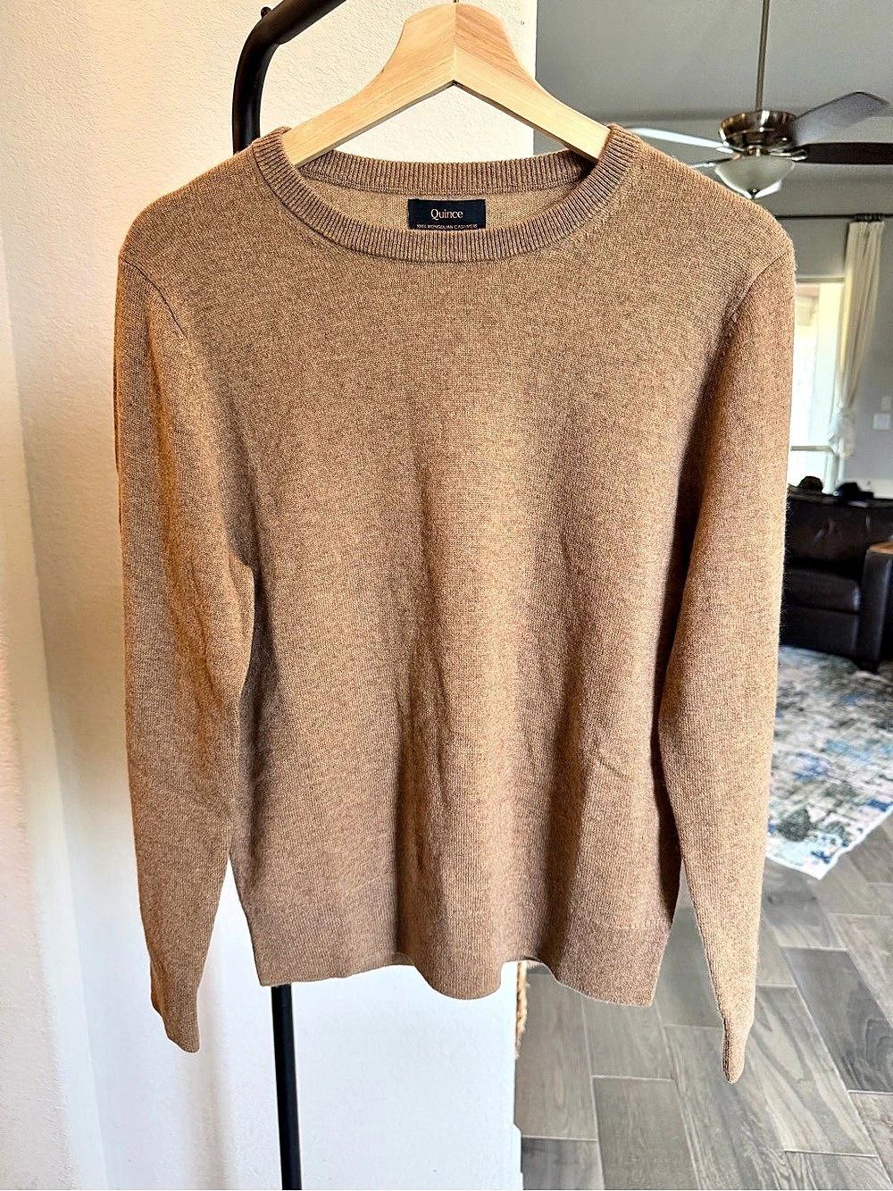 Quince Mongolian Cashmere Crewneck Sweater Cashmere Crewneck in Teak Brown M
